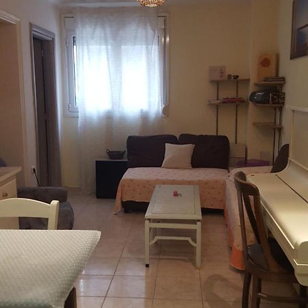 Comfy Home 35Sqm Near National Garden Athens Ngoại thất bức ảnh